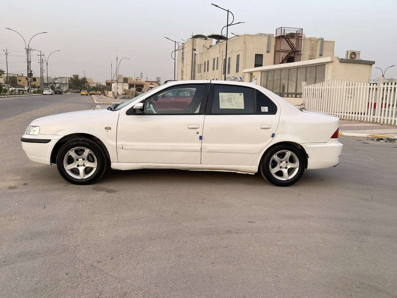 السلام عليكم
سمند سورن ٢٠١١ مشروع وطني 

مكفوله من ضربه القويه والعيب الشرعي مصبوغه حزام 

مكينه وكير مكفولات كير فرنسي الخفيف 

تخم تاير وكهربائيات جاهزه وحداديه 

سعره ٣٠ 

مكان سياره بناصريه اسكان الصناعي 

***********
