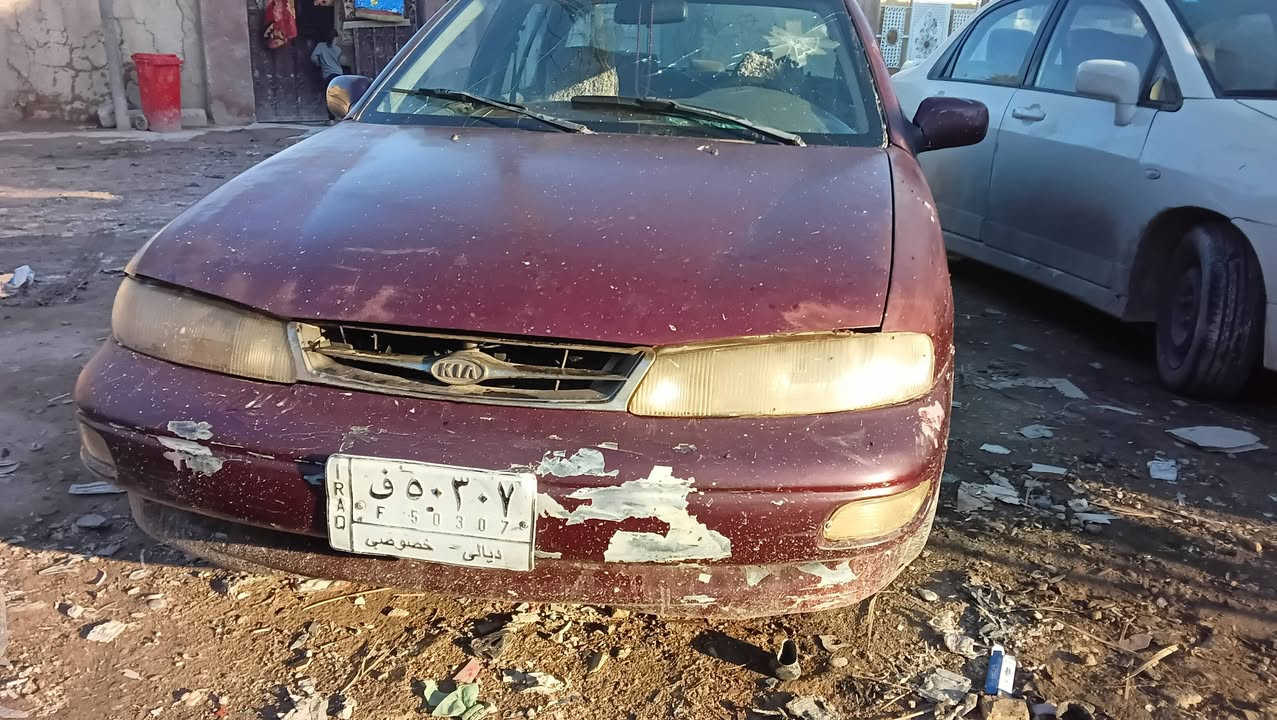 السلام عليكم سيارة كيه سفيه موديل ٩٥ بغداد الامين الثانيه سعر ٢٠ ورقه رقم الهاتف ***********
