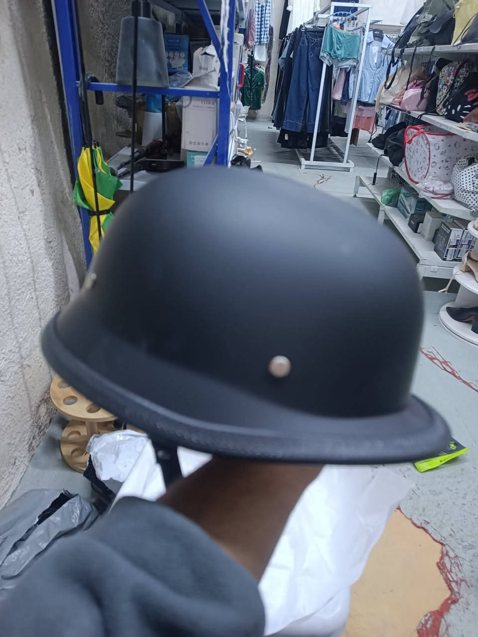 خوذة كلاسيك روعة جماعة الهارلي وينكم 
السعر 50قفل


**إذا كنت صاحب هذا الإعلان وتريد حذفه لأي سبب، رجاءا أرسل رسالة إلى الدعم الفني**