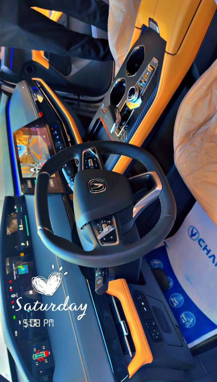 سياره شانجان يوني كي Uni k

موديل 2025 

الكيلو متر  4000
صار 3 اشهر اخذته 

السيارة ضمان شركة البخيت

( اضافة تغليف ppf 

السعر 42 مليون 

مكان السياره بغداد الطوبجي 

مواصفات السياره 

تبريد كشنات

تدفئة كشنات

كشنات كهرباء

قطعتين تبريد

رادار امامي

رادار خلفي

رادارات جانبية

نقطة عمياء

٥ كامرات 

كامرة وسطية

كامرات ٣٦٠ درجة

حساسات امامي خلفي

ستيرن كهرباء

شاشات عدد ٣ متصله

كيجات دجتل ٣ وضعيات تتغير ويا وضعية القيادة

٣ وضعيات قيادة (اقتصادي - عادي - رياضي)

هاند بريك كهرباء

داش كام داخليه ٤ كامرات

كار بلي 

مكينة السيارة 2000 تيربو 
للاستفسار ***********
