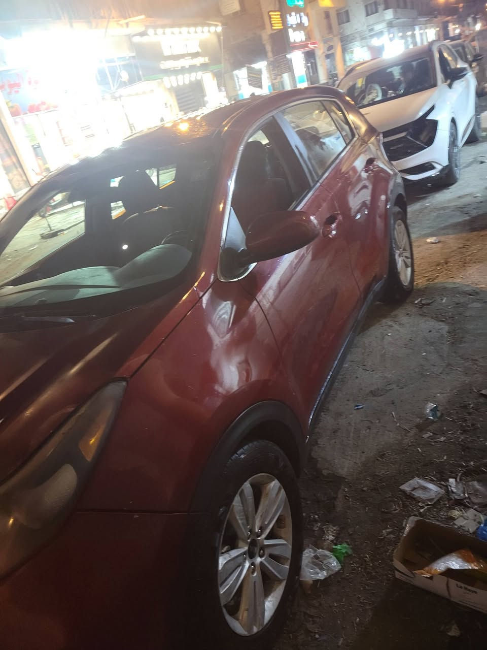 كيا سبورتج 2017 gdi وارد امريكي
بيها ٣ قطع عكس السايق  بدون دواخل رقم بغداد سعر ١٥٢ و بيها مجال ***********
