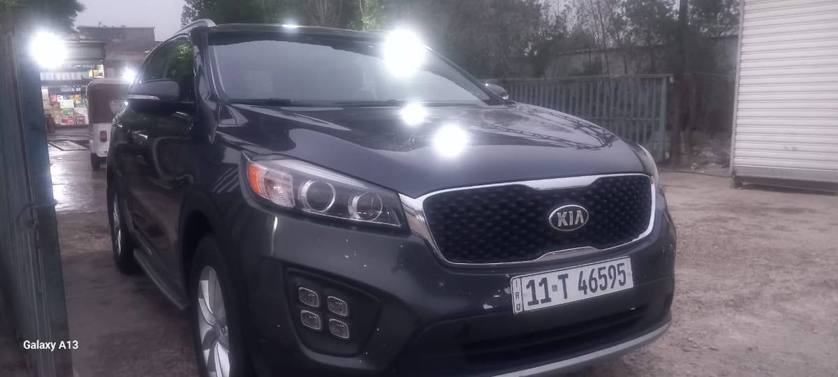 السلام عليكم سورنتو موديل 2018 /4 اسلندر 5 راكب سياره جديده ماشيه 70 الف حقيقي  حادثها صور مرفق مع الصور دعاميه راجعه نفسها  وبيها صبغ جاملق الامامي الأيسر والايمن فقط صبغ بدون حادث سبب صبغ خدوش تبريد محرك كير مكفولات
مكان بغداد رقم الاتصال *********** السعر /160
