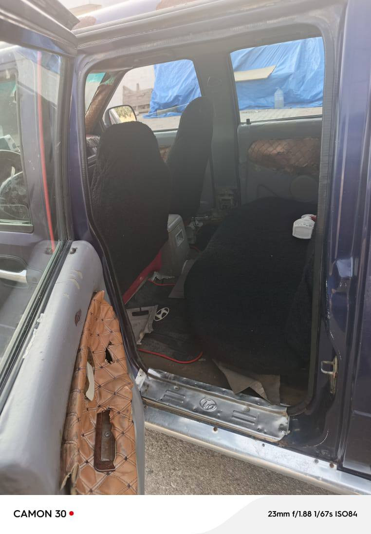 السلام عليكم سياره للبيع بكم كانو ٢٠٠٦ شرط قانونيات ثاني يوم يروح يسجلها باسمه بالزراعه بيكم فلاحي وانا مشتري من الشرعي جير محرك صدر تايرات شاصي كله شرط بالسعر 22 وبيها مجال حق الجيه ومراوس همين يرهم حسب القناعه والشراي يتصل على رقم الموبايل خاص ما متواجد ‏‪***********‬‏
