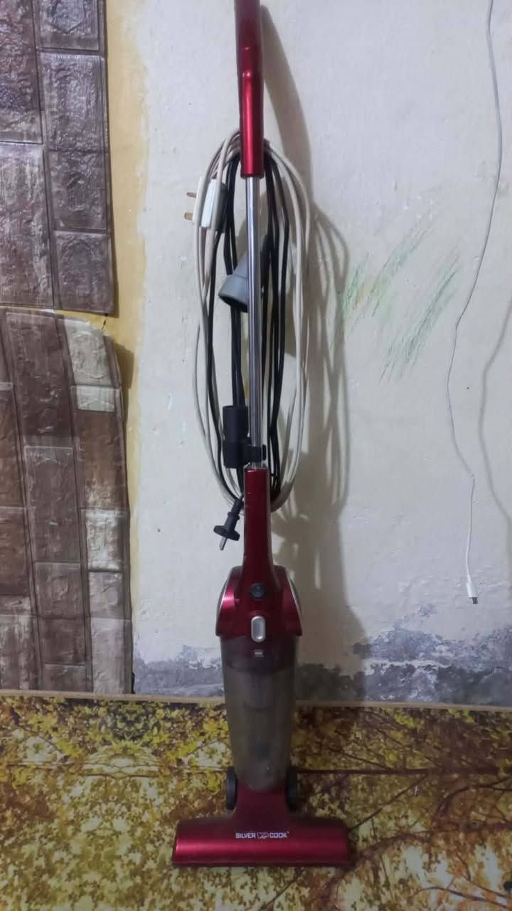 غراض للبيع نضيفات واسعار مناسبه مكان جسر ديالى للاتصال ع هذا الرقم ***********
