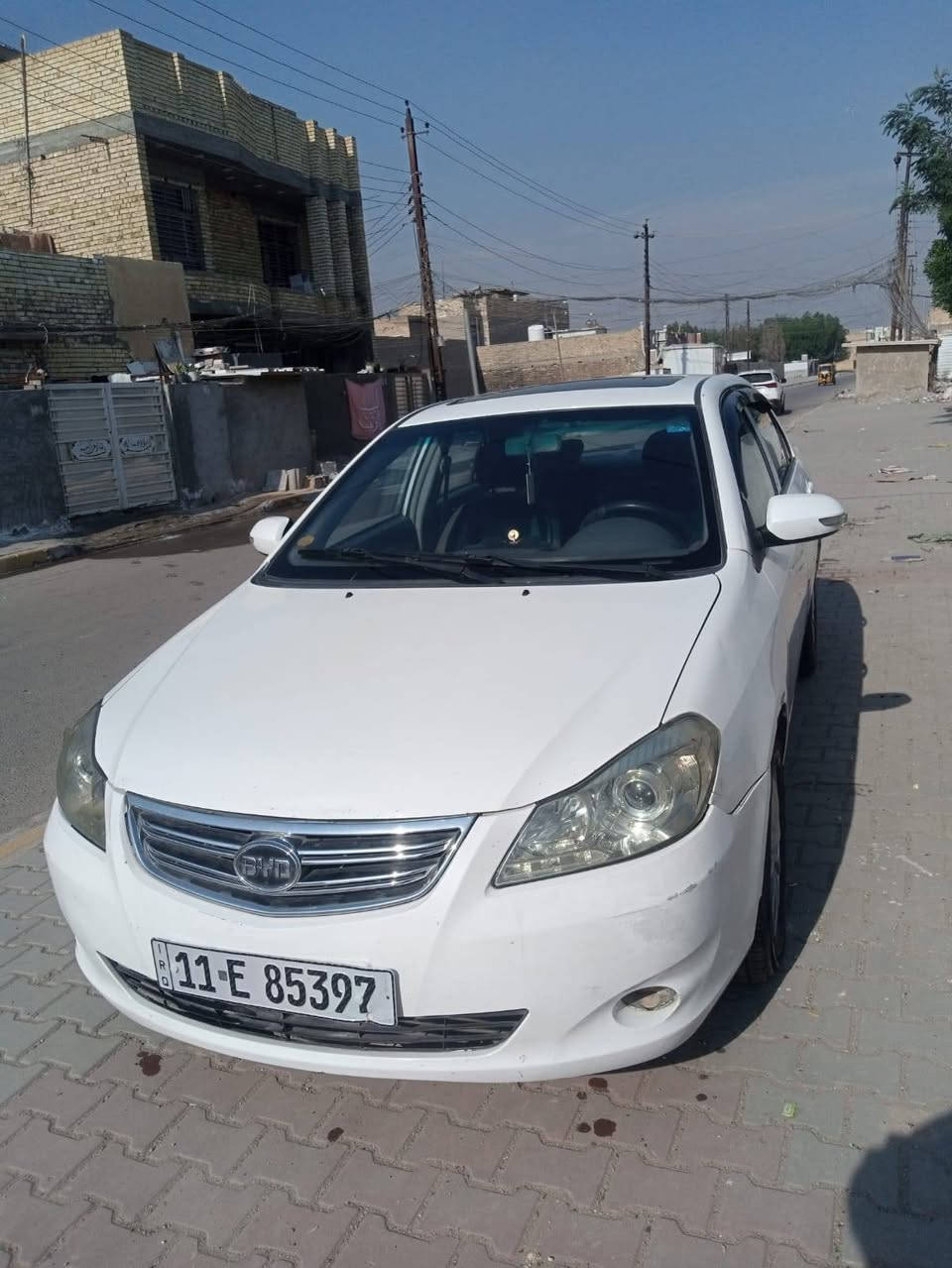 اللهم صل على محمد وال محمد..
بي واي دي 𝐆3 موديل 2013 رقم بغداد انكليزي باسمي سيارة فول بصمة تحكم  أشاير بالمري شاشة كاميرا مواصفات الفول معروفة غرفة نضيفة جدا تايرات نظيفة باتري كارتون هسة شديته مكينة 1800وكير بلاد جيد جدآ السعر (54$)مجال قليل مكاني بغداد الحسينية مال الراشدية. *********** الصور مرفقة والسونار مرفق السيارة مابيها حادث قوي مجرد رش  السنوية ليوم تنفذ يوم 27… اخوان مكلف بالنشر اتصلو بالرجل نفسة وميقصر
