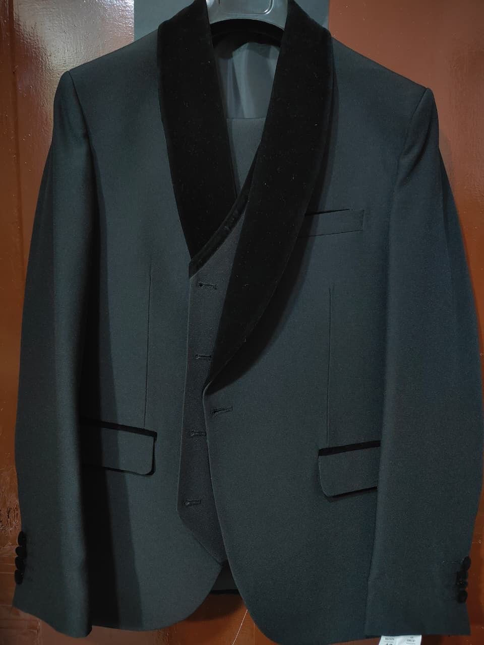 تصفية بدلات رجالية - بغداد
توكسيدو - سلم فت - موديلات رسمية.
متوفر سيريات ومكسر.
السعر: القطعه 26,000 د.ع
📞 رقم الهاتف: ***********
()
