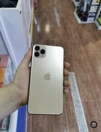 آيفون ١١ برو ماكس • ذهبي • شاشة مستبدلة