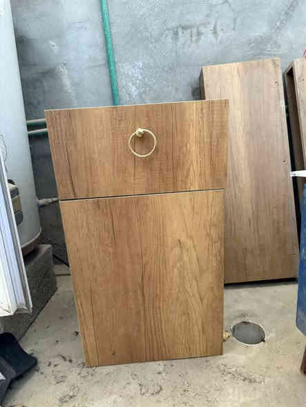 للبيع كومدي عدد ٢ / سوفت بوكس 
ويوجد سقف ثانويه جديد للبيع السقف الثانوي ٤٠قطعه 
المكان كميره مقابيل جزيره بغداد السيايحه
 ***********
