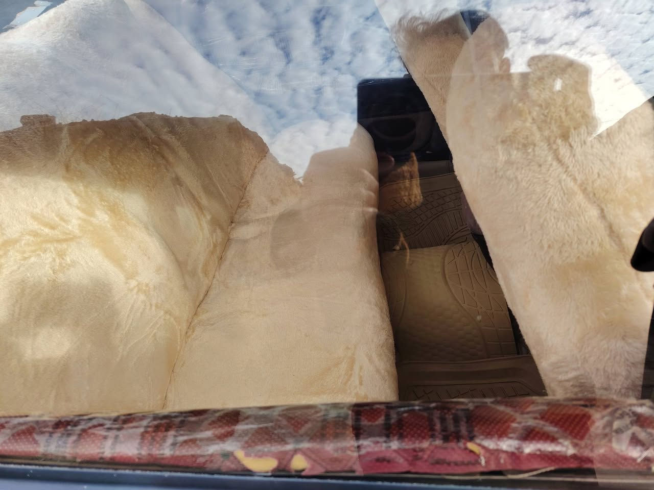 السلام عليكم للبيع بطه منفصل رقم سليمانيه   لون لولوئي مديل ٩٤ رقم انكليزي مكينه وكيربطه بلاد  ديلكو تبريد شغال  حداديه جديدة  تخم تاير جديد كهربائيات كلهه شغاله مكفوله من الكص والنقل الجثه والضربه والصبغ صبغ  بلاد قطره صبغ مابيها الجامرلغ الخلفي شبر معدل ؏ بارد    السعر٦٣بيها مجال  للشراي مجال رقم*********** وشرط التحويل ثاني يوم  مكان سياره (ديالى)
