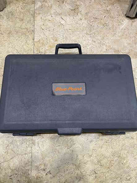 جهاز فحص ضغط تبريد جيمع انواع السيارات غير مستخدم اصلي مع كتلوك تعليم الاستخدام الاستفسار ***********
