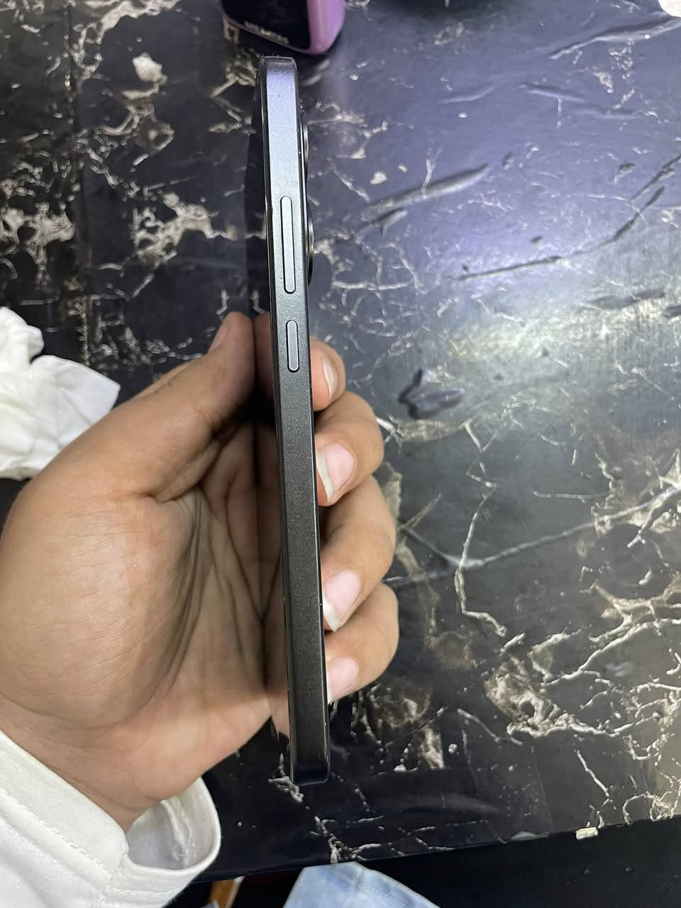 السلام عليكم ورحمة الله وبركاته جهاز بوكو X 7 برو ذاكره 256 بطاريه 97 بل ببجي 120 فريم جهز مستخدم 4 اشهر بي كسر بل شاشه بسبب صجمه الجهاز كامل ملحقاته سماعه شاحنه وكارتونه كلشي اصلي السعر 230 وبي مجال للغوالي مكاني بغداد حي النصر قرب المنتدى الرقم موجود واتساب ***********
