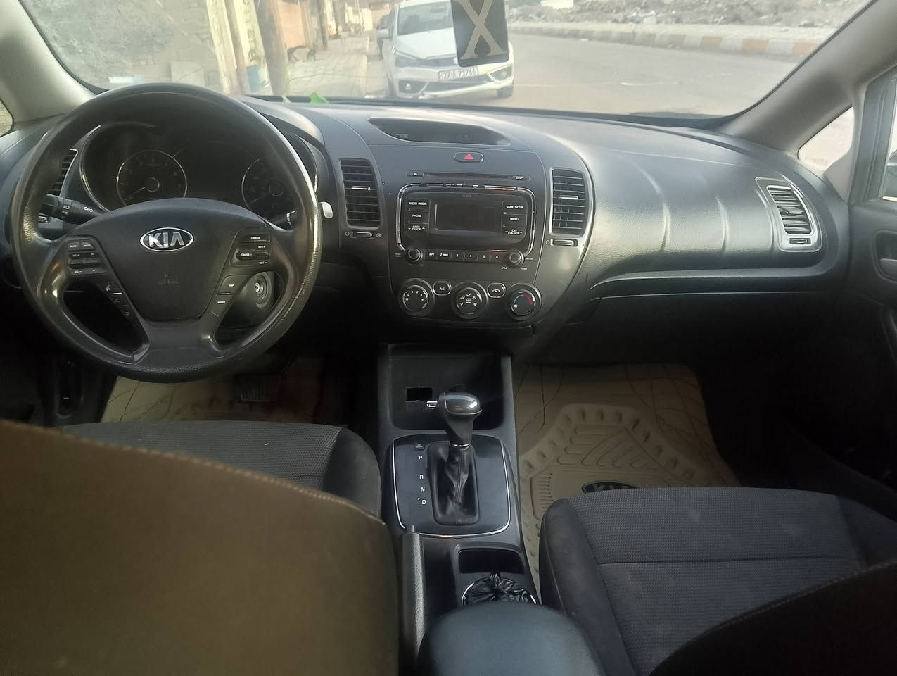 كيا فورتي م2018 رقم ذي قار تحويل حادث دعاميه اماميه  فقط مكفوله صبغ وتبديل بيه بارد باب خلفي فقط كتاب الفحص بلمنشور محرك 2000دوش ماشبه79الف سياره جاهزه السعر115وبيه مجال م***********
