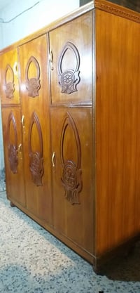 كنتور ٣ أبواب • مليان رفوف • خمسه ميل