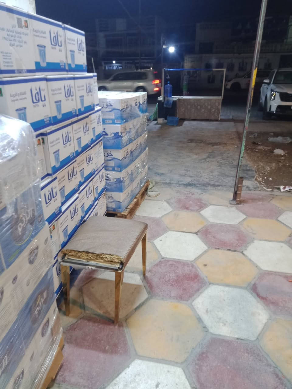 محطة مياه ارو للبيع مع الموقع ايجار المحل 150بالشهر الزعفرانية بداية شارع الكهرباء الحجم 1000لتر بالساعه المحطه جاهزه وبيها معاميل ***********
