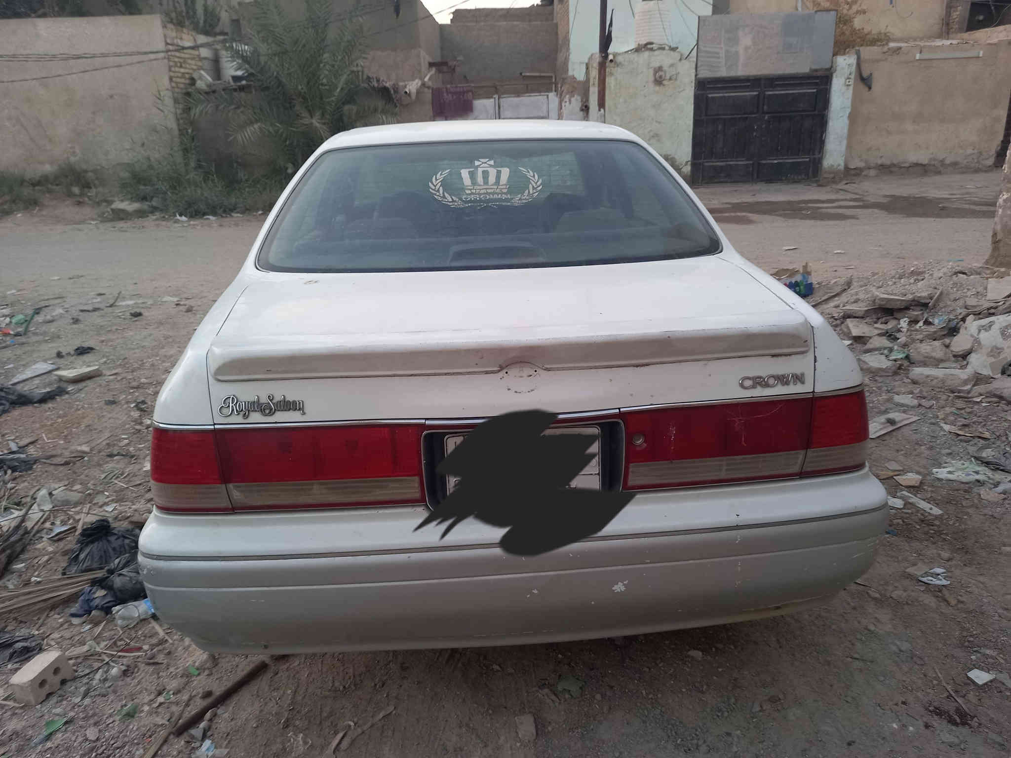 سلام عليكم راس الثور موديل 96 مكينه وگير خير من الله حداديه 50 /001 رقم بغداد السياره هاي الصور بيهه ضربه جهه الصدر سنويه صاقطه بل واحد وعشرين مكفوله من النقل وكص سعر 75 وبيها مجال ***********
