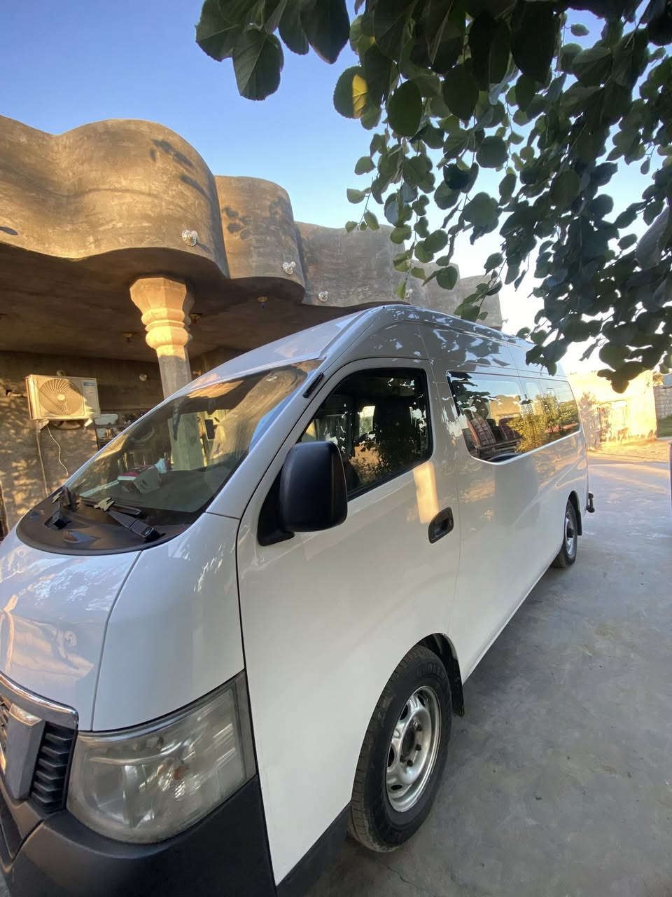 السلام عليكم نيسان للبيع موديل ٢٠١٦ محرك كير اكسن شرط منضومة غاز بيه صبغ بطويله اثر شخوط بدون ضربه السياره ماتصرف عليها لو ربع كبل لشارع السعر خاص***********سنويه بسمي
