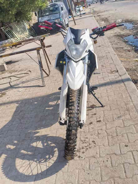 دراجه قفاز للبيع21 اصول مليون وميه وبيها مجال***********
