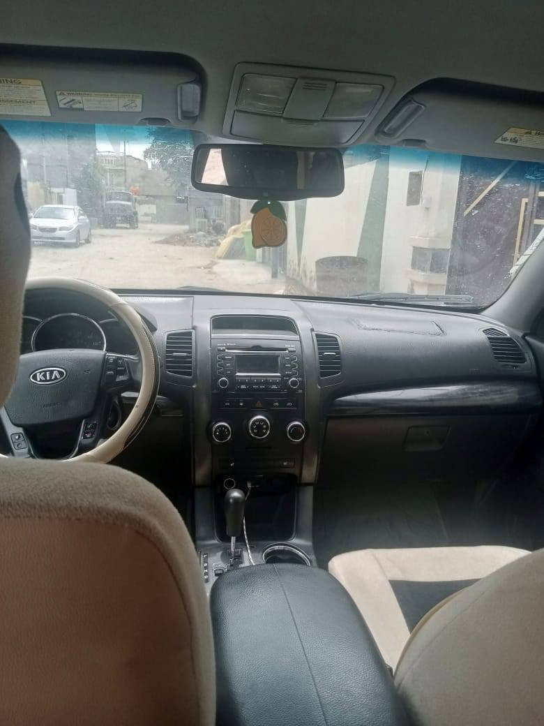 السلام عليكم سورنتو موديل 2011 محرك 2400 محرك وكير ممتاز 
رقم صلاح الدين تحويل مباشر بيها ٣ قطع صبغ مكفوله لغد وشاصي سياره جاهزة مابيها نقص برغي
السعر ١١٨ 
مكان السياره الانبار فلوجه 
مراسله خاص


**إذا كنت صاحب هذا الإعلان وتريد حذفه لأي سبب، رجاءا أرسل رسالة إلى الدعم الفني**