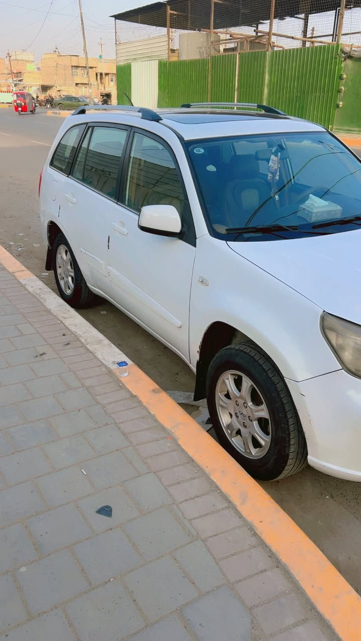 السلام عليكم تيگو مديل ١٣ بدون صبغ ماشيه ١٢٠ رقم بغداد  السيارة خير من الله ٤٩ وبيها مجال بسيط مكان السيارة بغداد الشعب رقمي ***********
