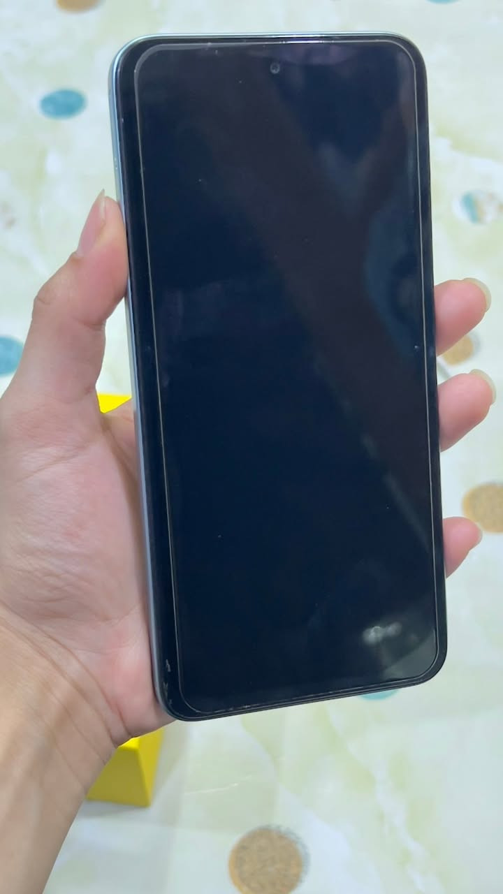 بوكو سي 65 poco 
ذاكره 256 
الجهاز نظيف صارله اسبوع من شتريته هوه وملحقاته
اشتريته ب225 اريده نهايته 200  عنواني بصره


**إذا كنت صاحب هذا الإعلان وتريد حذفه لأي سبب، رجاءا أرسل رسالة إلى الدعم الفني**