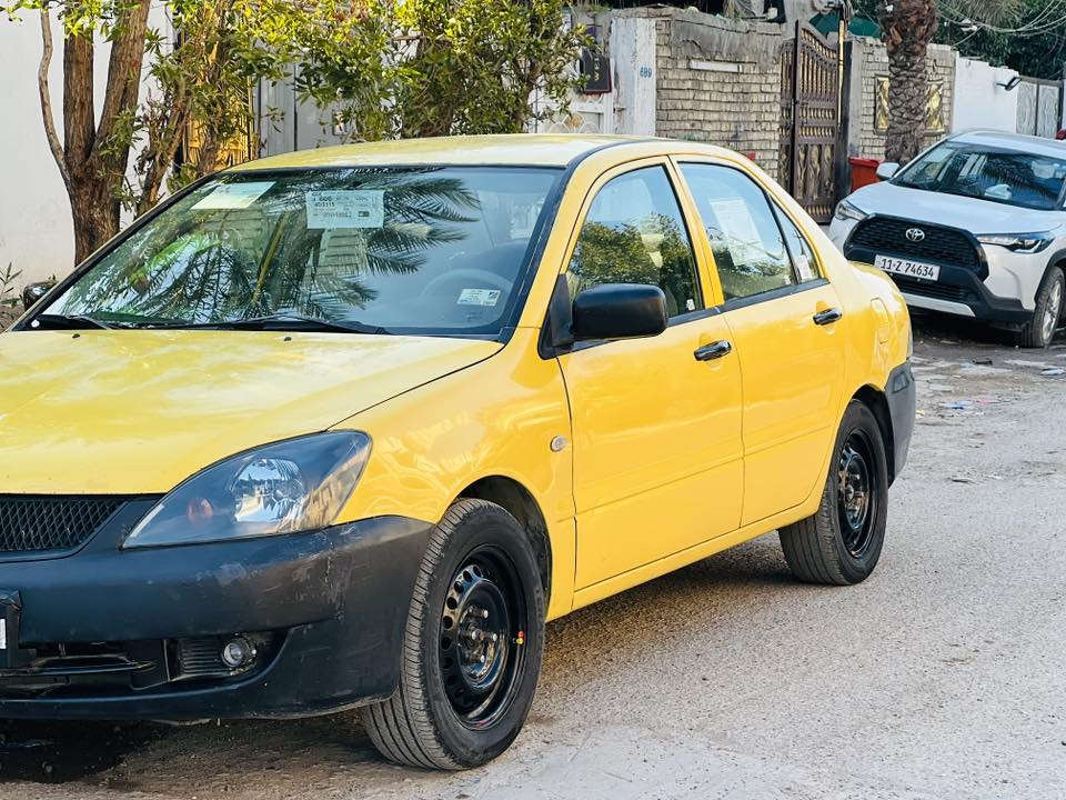 من رخصة الادمن
للبيع لانسر 2010كير مكينه جديدات مكينه 2000 حداديه جديده تخم تاير جديد تبريد ثلج سيارة جاهزه مطلوبه للمصرف التسديد علينه 
السعر 48$
العنوان بغداد البنوك 
الرقم ***********
