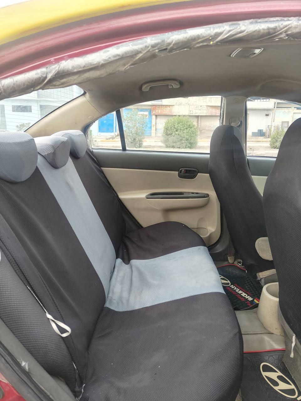 اكسنت امريكي 2009 اني الشرعي هيئه غرامه صفر  منضومة غاز مع كابون بانزين ضرر صندوق ثلاث اصابع فقط بوند والباب السائق مبدلات بدون اي ضرر وبدون اي حادث بدون اي دواخل. سيارة جاهزة كبل للشارع طخم تاير وباتري جديد سعر دفتر وخمسه 
***********
