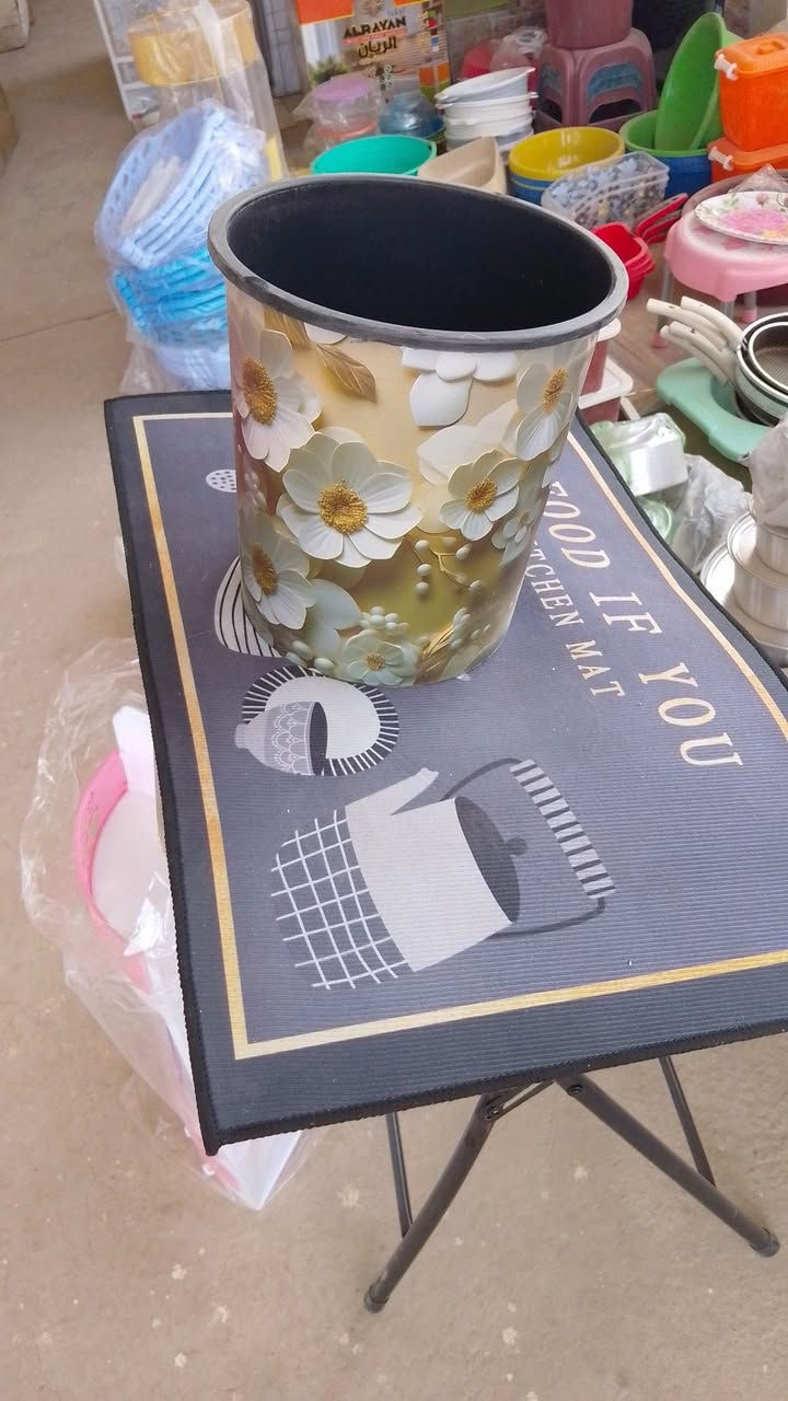 تخفيضات تم وصول بضاعة جديده منضفات ومواد منزليه ومفروشات وأجهزة كهربائية وحاجه بألف  وأي شي يحتاجه المنزل العنوان قضاء الدغارة حي الحريه الثالثة قرب الفلكة على شارع سومر مقابيل عياده الدكتورة الأسنان سارة فؤاد  الاستفسار أكثر اتصل او راسل واتساب ‏‪***********‬‏  تتوفر خدمه توصيل
