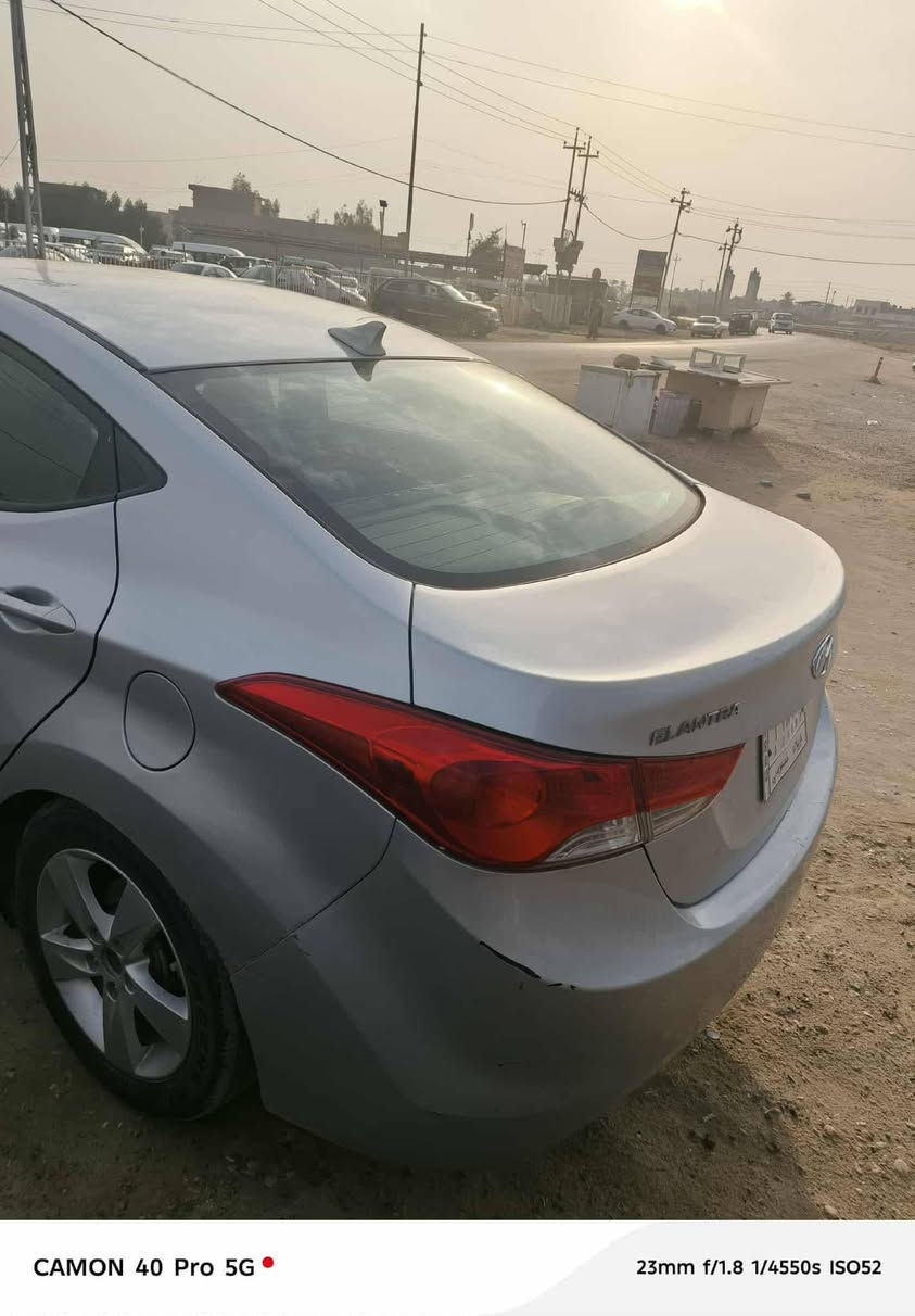 سلام عليكم
النترا للبيع فقط موديل ١٣
وارد امريكي
السيارة جاهزة محرك ١٨٠٠ دوش
 گير حدادية كهربائيات 
تبريد رقم كربلاء
بيها جاملغ امامي مبدل وصبغ بابين نفس الصفحة
للعلم الصبغ ملاون السيارة ليبل واحد ماعدئ الجاملغ
السعر ١٠٢ وبي مجال حگ الجية 
مكان السيارة كربلاء طوريج
وشرط اليشتري يداور
للأستفسار ***********
