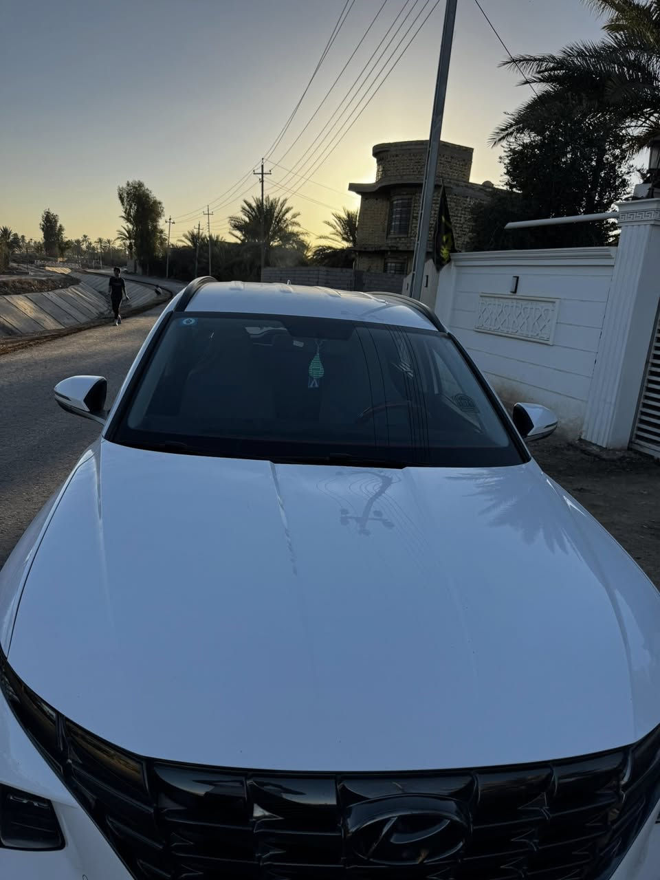 سلام عليكم..
توسان للبيع موديل 2024 خليجي مكفوله من الشخط والرصعه 
رقم بغداد السعر 215 وبيه مجال 
***********
