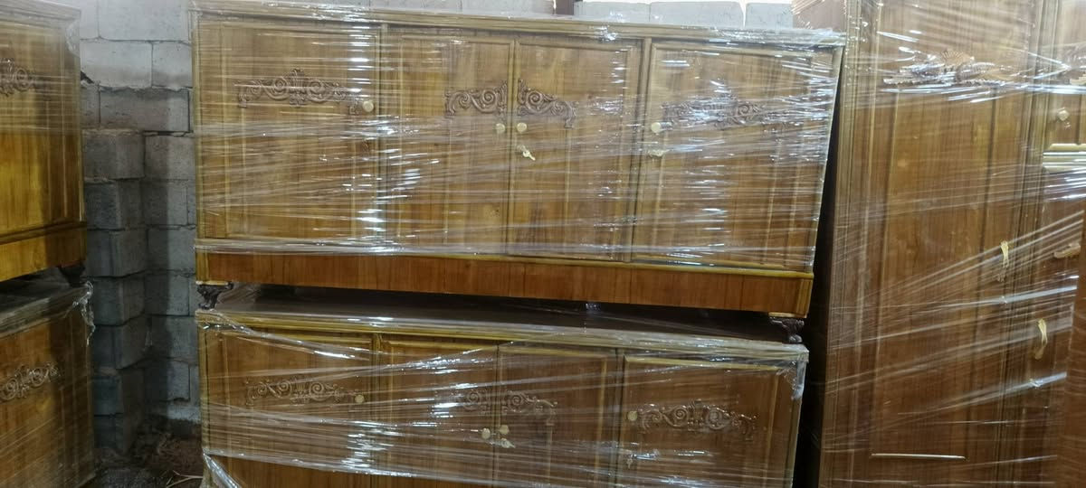 انواع الاثاث المستخدم والجديد في مزاد الرسول العنوان كاطون الرازي نهايه الشارع  لاستفسار ع رقم الهاتف *********** ملاحضه مستعدون لشراء كافه المواد المنزليه وغرف نوم 💤
