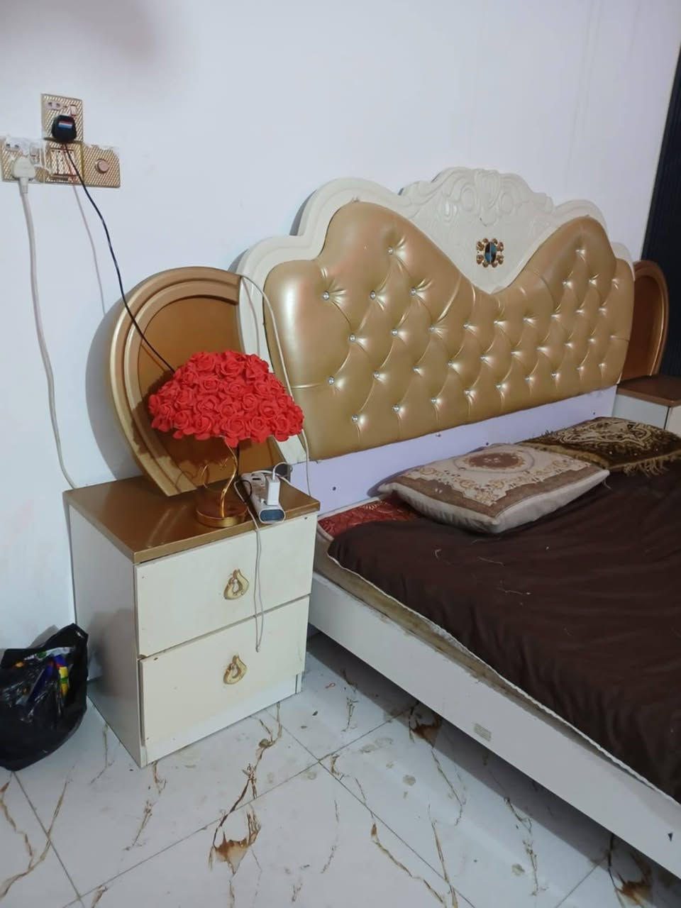 ٤٥٠ غرفه كامله نظيفه


**إذا كنت صاحب هذا الإعلان وتريد حذفه لأي سبب، رجاءا أرسل رسالة إلى الدعم الفني**