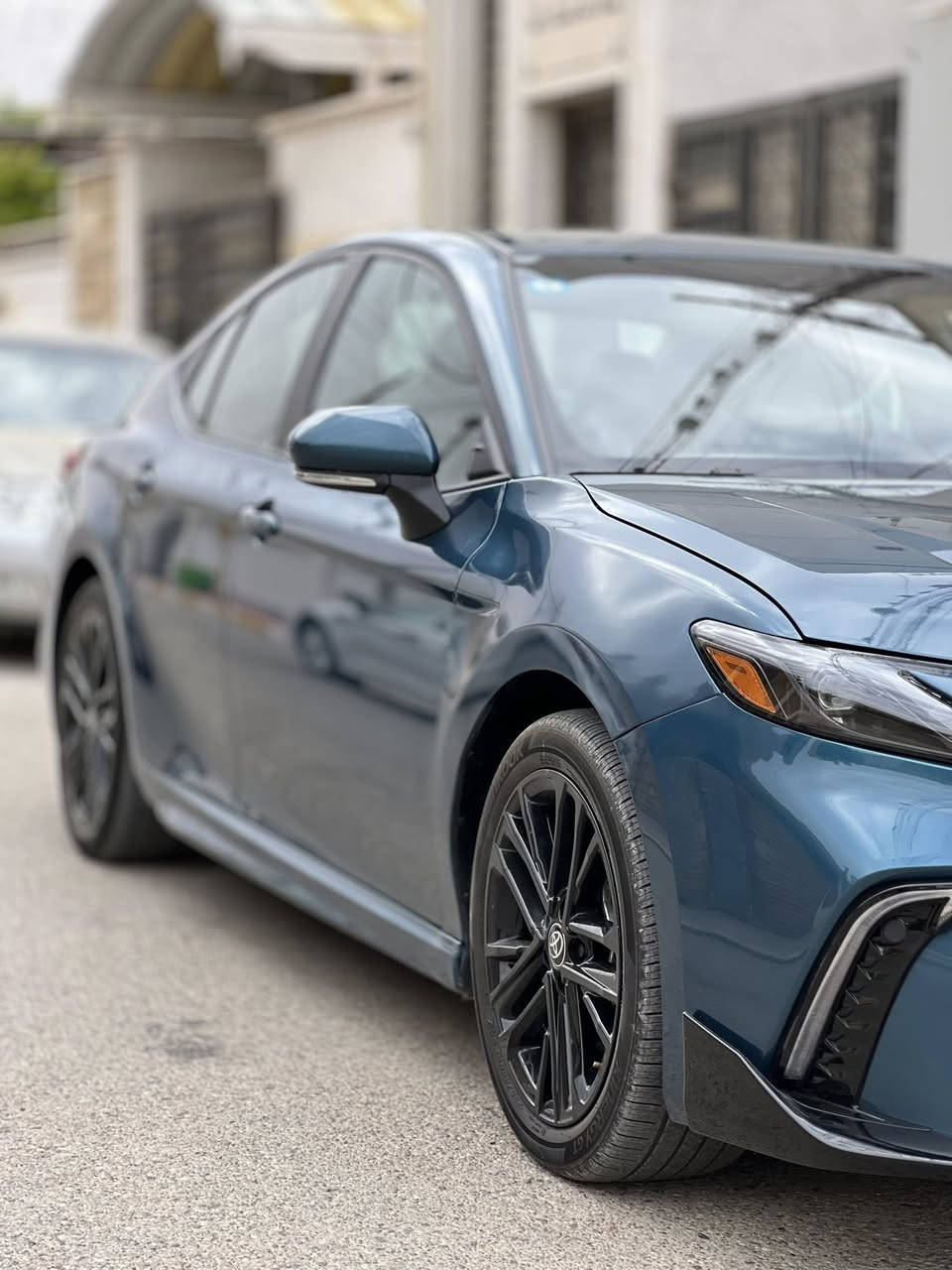 السلام عليكم
كامري موديل 2025. امريكي
هايبرد 
فئة SE
بصمة
كرسي كهرباء
المسافة المقطوعة 21 الف
لون مميز
الرقم بغداد بأسمي تحويل ثاني يوم
الضرر بنيد وجاملغ وصور الحادث مرفقة مع مجموع الصور
السعر 190
رقمي ***********
