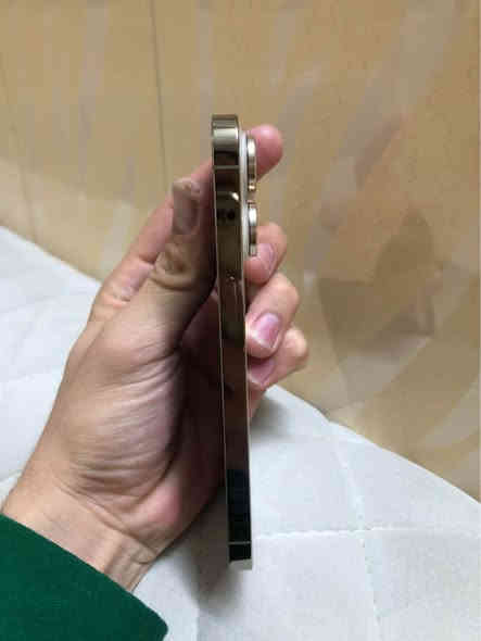 IPhone 14 pro
لۆک زۆر زۆر پاک
ڕەنگ gold 
128 گێگابایت 
1 sim 
پاتری 79
شەحنێکی 25 هەزاری لەگەڵە 
کارتۆن خۆی لەگەڵە 
ZD/A
هەموو گیانی ئەم مۆبایلە بە شەرت 
بەشەرتی هەواو کۆمپیوتەر 
نرخی 430 $ دۆلار
***********
واتساپ ڤایبەر السليمانية
