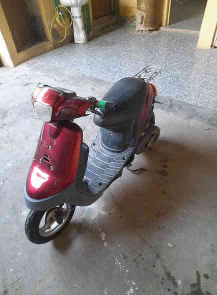 السلام عليكم بطة خطين للبيع شغالة نكره مكينه خير من الله مفتوحه شاصي بلاد السعر 175 وبيها مجال ***********
