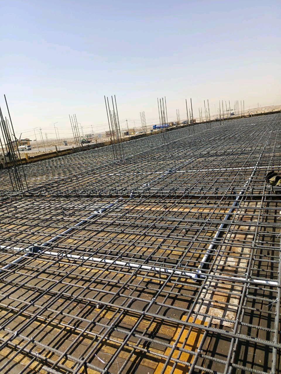 نجار حداد قالب نعمل داخل وخارج تسليم هندسي وسرعة انجاز *********** 
