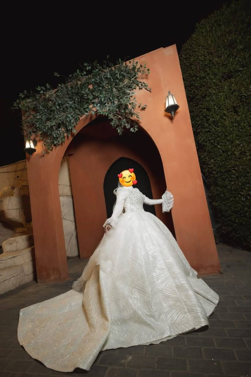 للبيع لبسه واحده من شهرين ففرحها وخلاص مش محتجاه والسعر عبيط مقابل أنه جديد بحالته 💗


**إذا كنت صاحب هذا الإعلان وتريد حذفه لأي سبب، رجاءا أرسل رسالة إلى الدعم الفني**