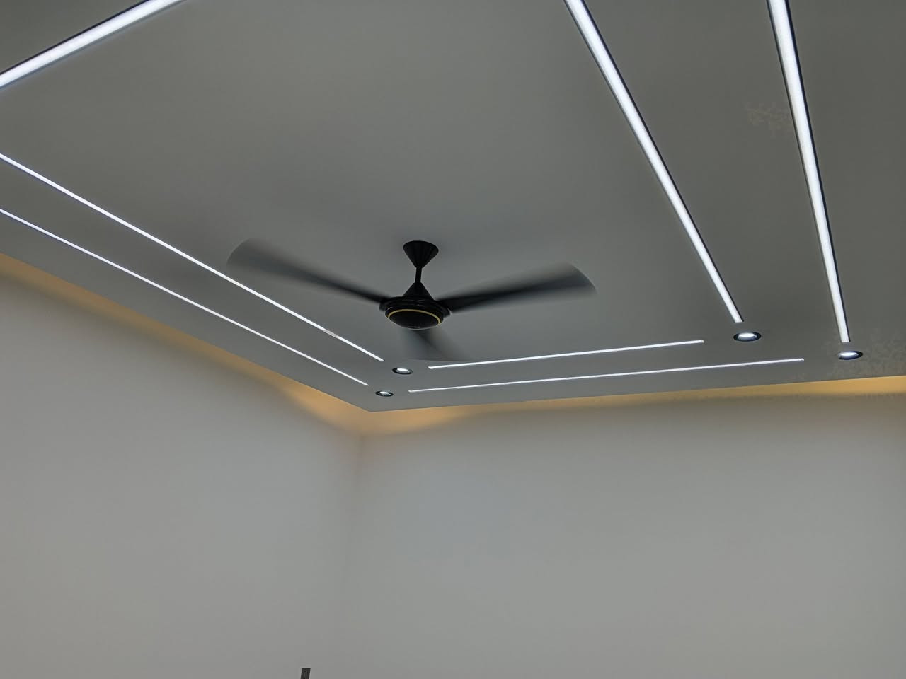 شي بصيط من اعمالانه ماشاءالله 🩶


**إذا كنت صاحب هذا الإعلان وتريد حذفه لأي سبب، رجاءا أرسل رسالة إلى الدعم الفني**