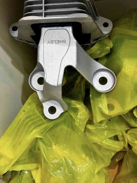 السلام عليكم ورحمة الله وبركاته 
تحية طيبة 🌸
❌عرض خاص ولفترة محدودة ❌
تعلن شركة الكاسر 
عن وصول حدادية ماليبو وجميع انواع الشوفر 
طبلة ماركة شيلبي 50 الف 
طبلة صيني كوبي 35 الف 
شمعة (مغزل)صيني 7 الف 
شمعة ( مغزل )شيلبي 10 الف 
اذان او دچة محرك 50 الف 
اذان او دچة كير 50 الف
ويوجد لدينا وكالة GM 
 
❌وايضاً يوجد لدينا خصومات ع الصيانه❌
يعني متتحير تخلي سيارتك يمنا احنه نشتغلها وع مسئوليتنا 🏎️❌
للحجز والاستفسار 
***********
‭0780 100 7476‬
وات ساب 
النجف الاشرف 
حي الامير مقابل شارع الزهور
