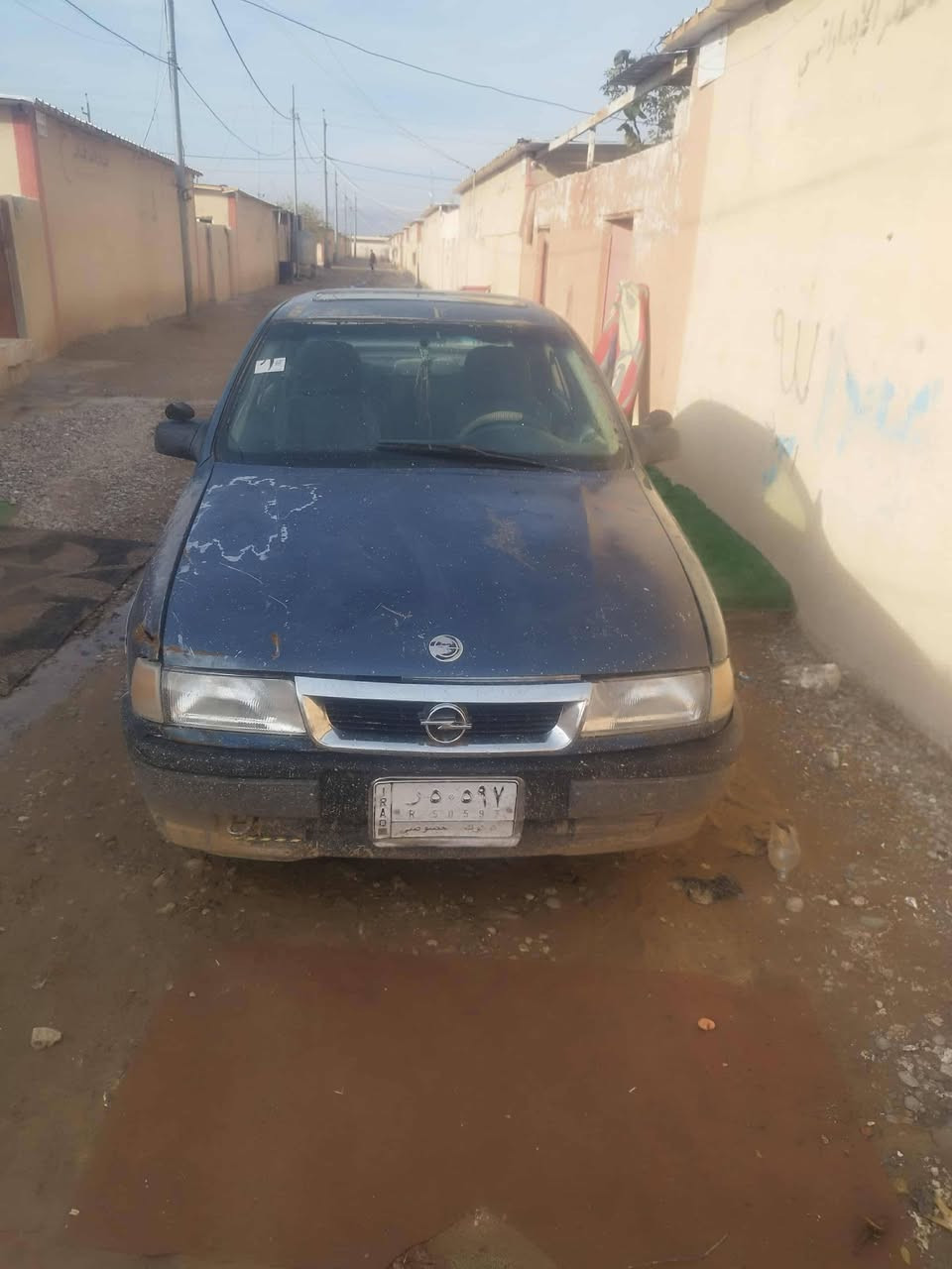 سياره اوبل سنويه خضره رقم كركوك للبيع 23 ورقه أوبيه مجال قليل المكان قضاء الحويجه رقم ***********
