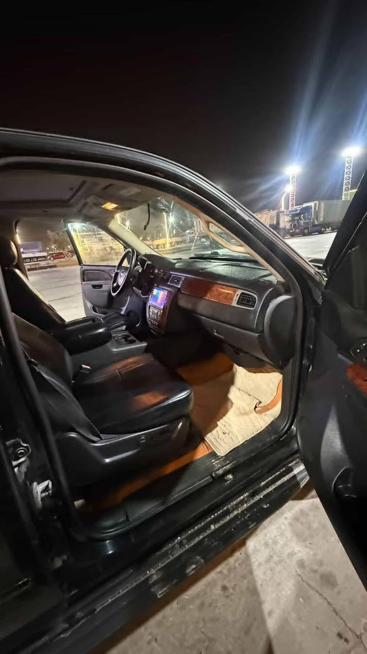 سلام عليكم تاهو التيزت 2012 فول مواصفات سياره جاهزه مكينه كير تبريد تخم تاير ويل كب كروم  حداده فول من طول لطول وترايك وين مايعجبك
تحويل ثاني تريد تحويل تريد وكاله 
و مراوس حسب القناعه رقم بصرة 
لتوضيح السياره مصبوغه احزام جماليه فقط مكفوله من الضربه 

السعر 180 وبيها مجال 

***********
***********
