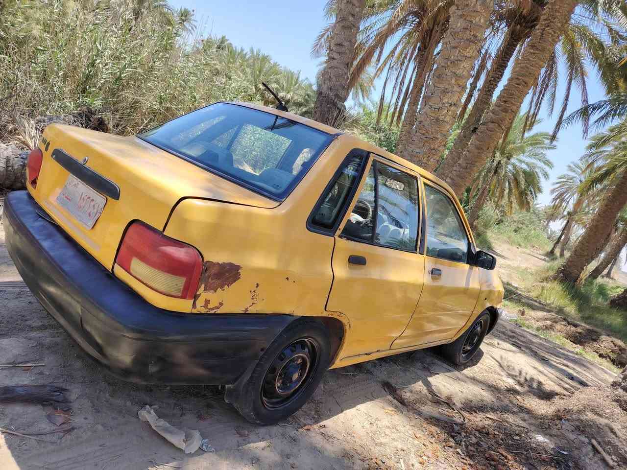 سلام عليكم سيبا البيع ٢٠١٢ مكينه وكير خيره من الله رقم بغداد صدامي راعيه موجود بيه فقط تفيس البريك وقيش دينمه سعر مليون وربع وبيه مجال قليل مكان السياره نجف كوفه يم معمل الببسي رقم ***********

