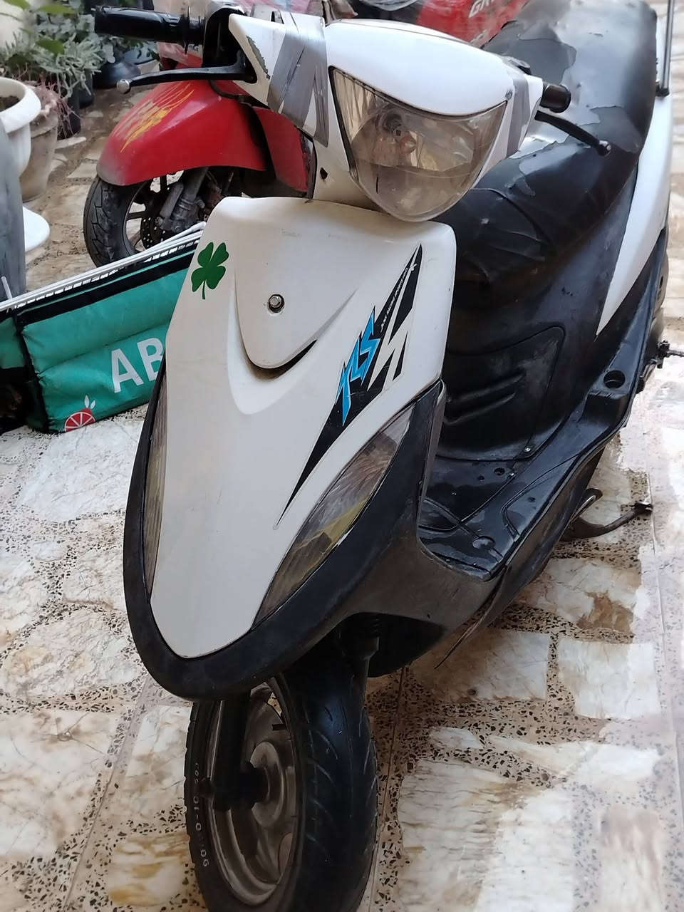 دراجه ماكس للبيع البوشه ٥٥ دراجه بلاديه كفاله عامه بس نقص باتري السعر 450 وبيهه مجال بسيط مكان بغداد رأسه العبيدي شارع عشرين الرقم *********** وبي وتساب اتصل وتدلل
