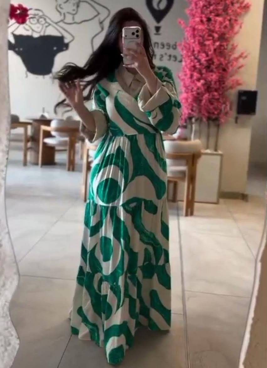 وصل ثوب العييدد حبايب🔊🔊📣📣😍😍😍

قطعه لطيفه خفيفه ضريفه تخبل 😂
نزاكه فول مواصفات تجنن باللبس
قياسات لحد XXXL🤭🤭🤭💭
طوله كامل 3نزلات دبل كلوش
سعره 20.000الف ✔✔✔✔

للحجز *********** /***********

توصيل جميع المحافضات
