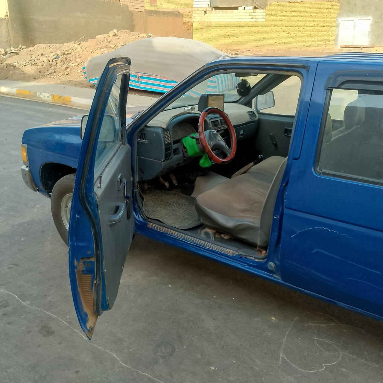 السلام عليكم سياره بيكم نيسان موديل 93  سيارته تخم تايرات حداديه مكينه وكير   كفاله عامه الشرط الفحص سياره مصبوغة عامه السياره بسمي تحويل ثاني يوم رقم انكليزي الاستفسار على الرقم ***********
