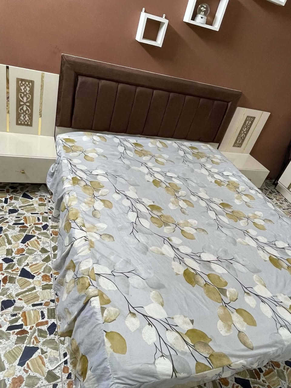 غرفه نضيفه ومابيه ضرر ب325 مكان الشعب


**إذا كنت صاحب هذا الإعلان وتريد حذفه لأي سبب، رجاءا أرسل رسالة إلى الدعم الفني**