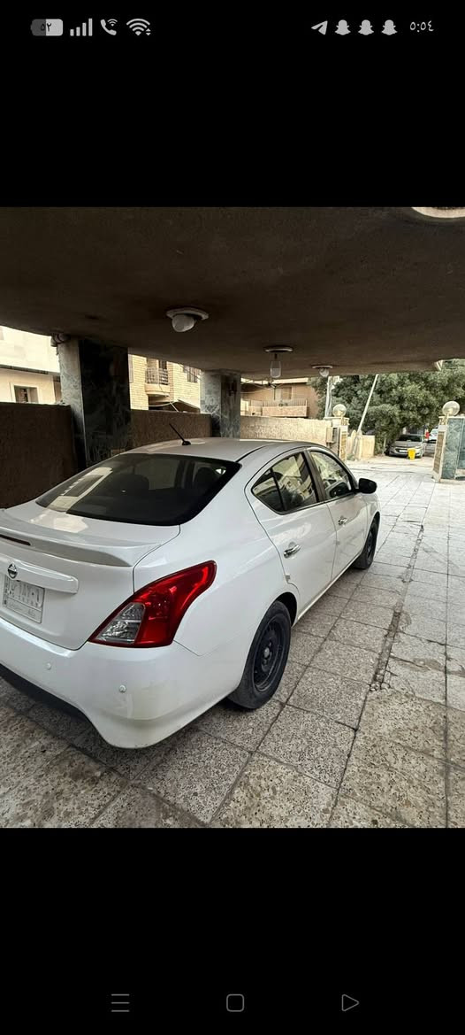 السلام عليكم نيسان سني موديل 2023 السياره مصري ماشيه 53 مكفوله بس بيها حالوب ميبين بس بل سونار تبين سعر 115 أو بيها مجال عنوان السياره زيونه ***********
