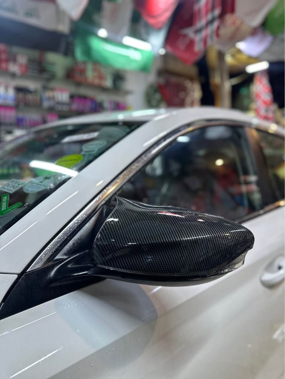 کاکە سڵاوی خواتان لێبێت 
MG GT 2025
گێڕ عادی ڕەقەمی پێش و دوای پان سەیارەکە بێ چاڵ و شوخت و قوپاویە دەعامیەکانیشی شوختی نییە بەشەرتی سۆنەر هەرچی گیانێتی مەزبوتە سەیارەکە 5800km ڕۆشتووە کامل جوانکاری بۆ کراوە گاعی قاڵب و لایلۆن و ئاوێنە باتمان و سکۆپی مسەلەسی بۆ بەسراوە لیدی دەعامی دواوەی بۆ بەسراوە سەیارەک تێر مەسرەفە یەک سایەقی ئەوێ و تەواو ڕۆنی تازە بۆ گۆڕاوە   سعریشی یەک دەفتەر و مەعامەلەیەکی برایانەیە زۆر لۆکە سەیارەکە 
بۆ پەیوەندی : ***********
شوێن سلێمانی Singapore
