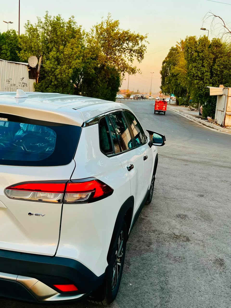 TOYOTA FRONT LANDER HYBRID
السلام عليكم

 فوت لندر هايبرد للبيع  

السيارة جديدة ما عايزة برغي فول مواصفات السيارة كاملة من كلشي 

ضرر السيارة جاملغ وبنيد تبديل اصلي 

المواصفات:

موديل 2025 

بصمة 

فتحة 

تحديد مسار 

كروس السرعة 

كامرات 

كشن كهرباء 

شاشة كار بلي 

ماشية 11 الف 

رقم بغداد السيارة بسمي مداور ثاني يوم خالية من الغرامات 

وغيرها من المواصفات الي ماذكرتهن السيارة فول الفول  

السعر :163$ وبيها مجال بسيط 

للاستفسار : ***********
