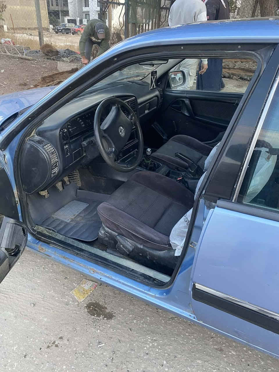 السلام عليكم ورحمه وبركاته
اوبل للبيع مصبوغه الجماليه موديل 93 مكينه وطير خير من الله 2000 سعر 33 واي استفسار *********** 
مكاني بابل
