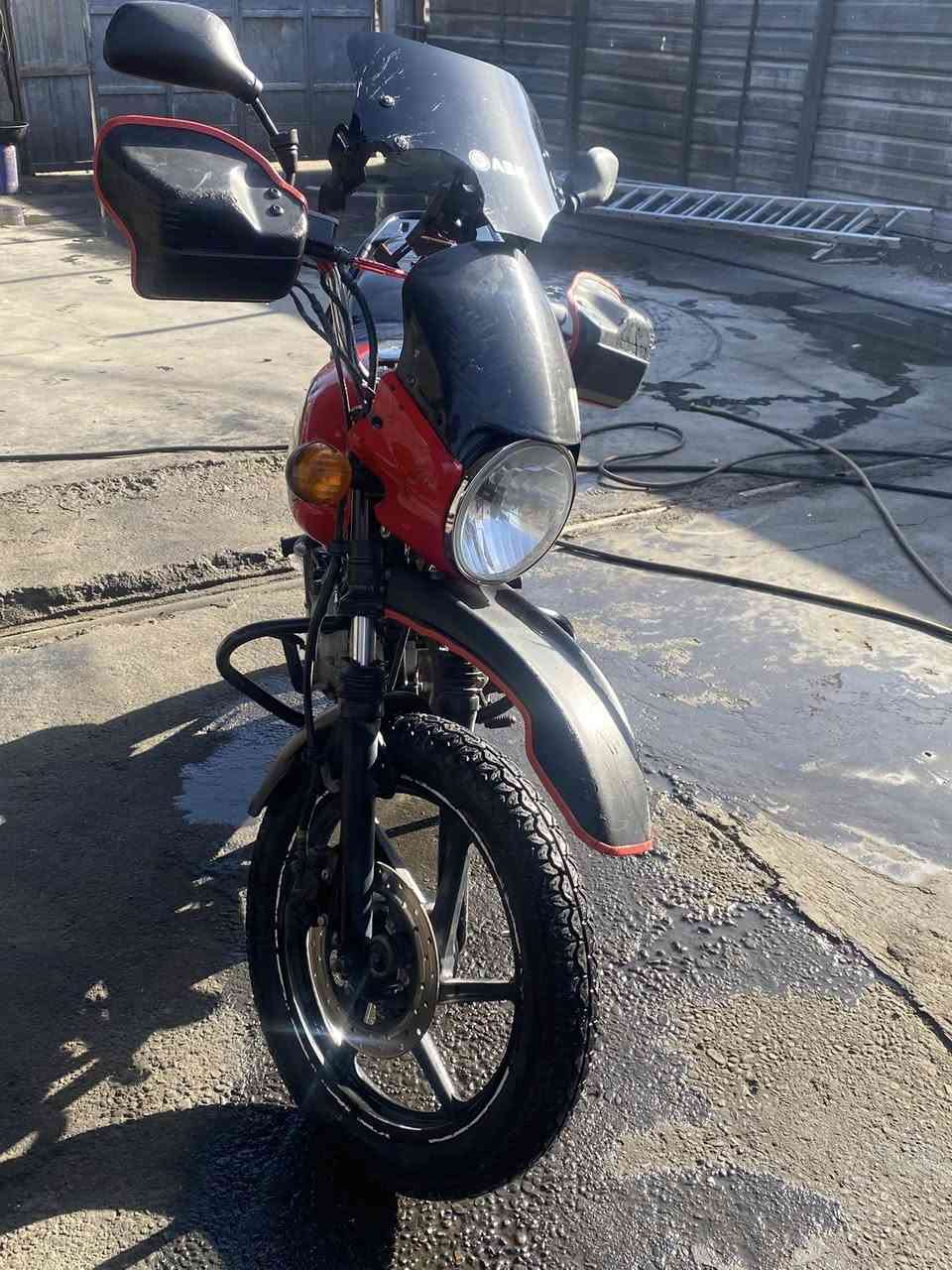 السلام عليكم دراجة بوكسر موديل 22 للبيع مكاني بياع الشهداء ***********
